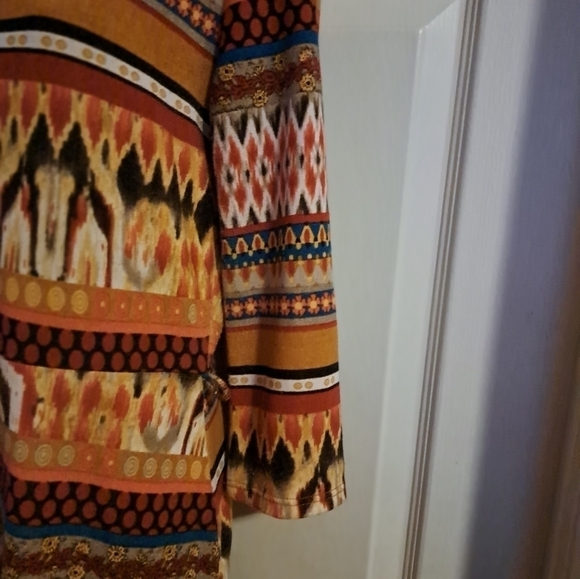 Hello miss dress multicolored and multi pattern size large - Picture 4 of 5